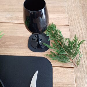 Zwarte onderzetter in leer